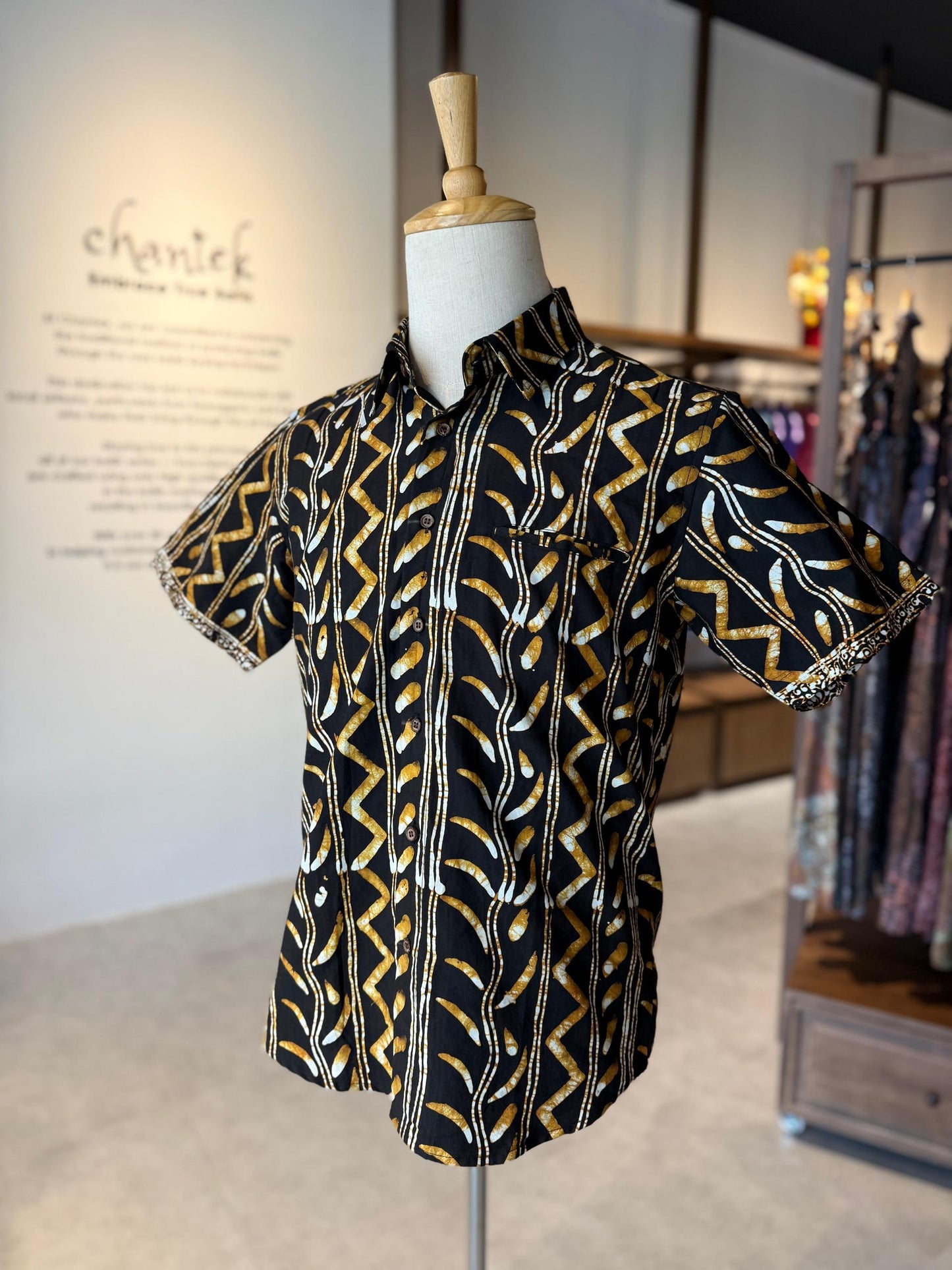 Men's Batik Shirt Short Sleeve - 03